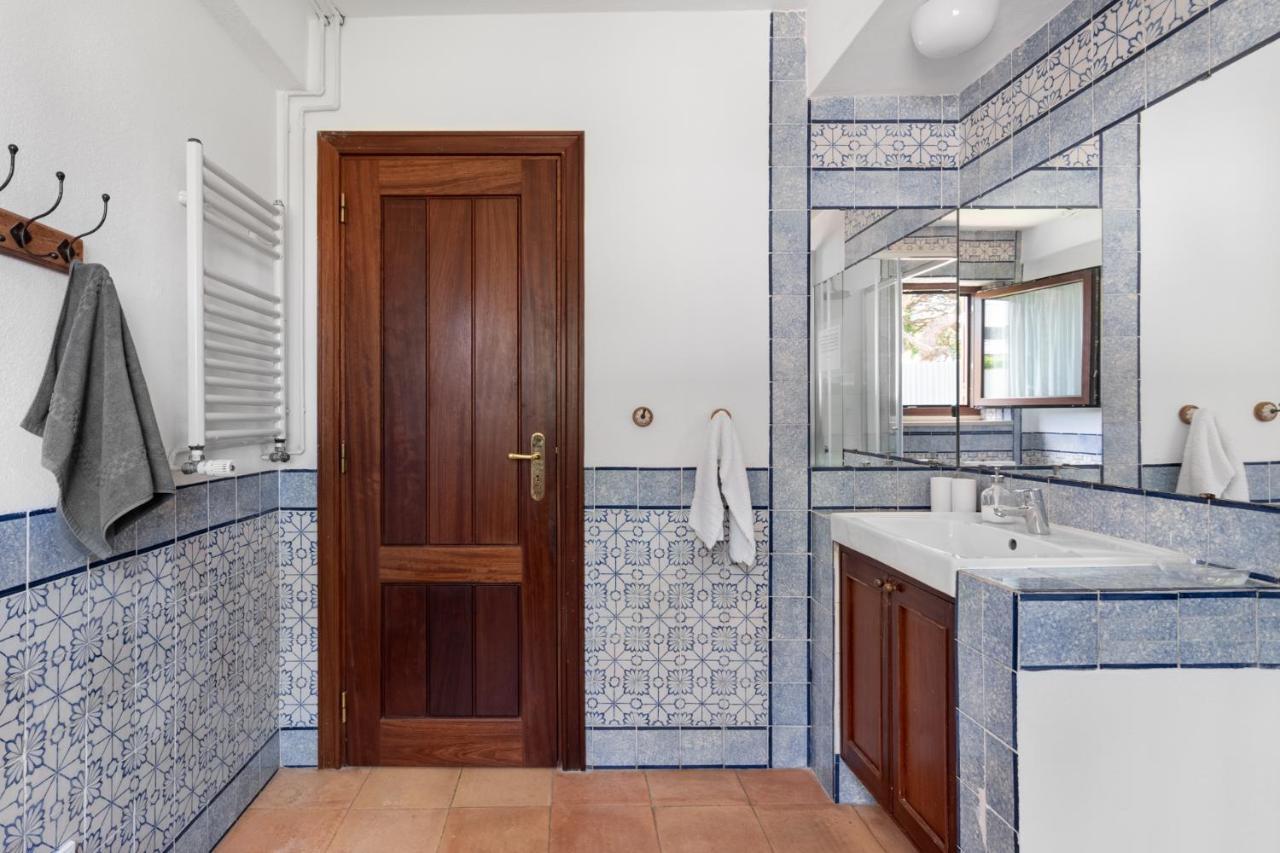 Joivy 3-Br Cottage With Terrace And Garden In Colares Sintra Exterior foto